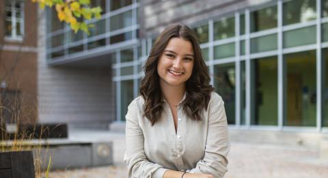 Katharina_Barta_full-time_MBA_student