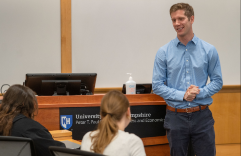 Steve Irlbeck speaking with students 