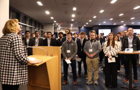 Over 150 students and business professionals gathered at the UNH Sales 2024 Fall Sales Networking Night