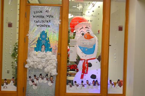 The Faro Suite decorated in a snowy Frozen theme complete with an inflatable Olaf