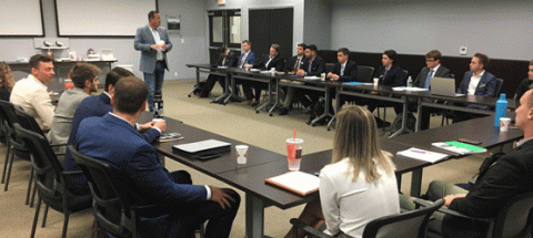 Medicus-UNH-Sales-Elite-Series-students
