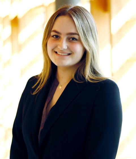 sophia koziell headshot