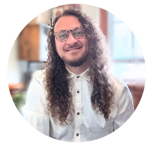 headshot of evan england