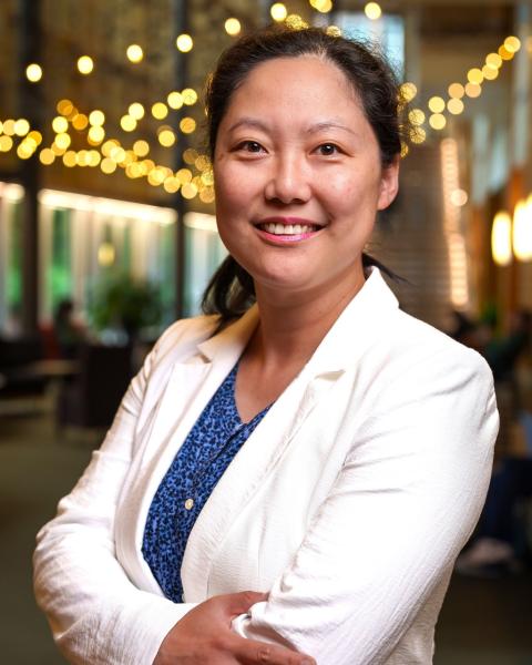 Headshot of Wenjuan Xie