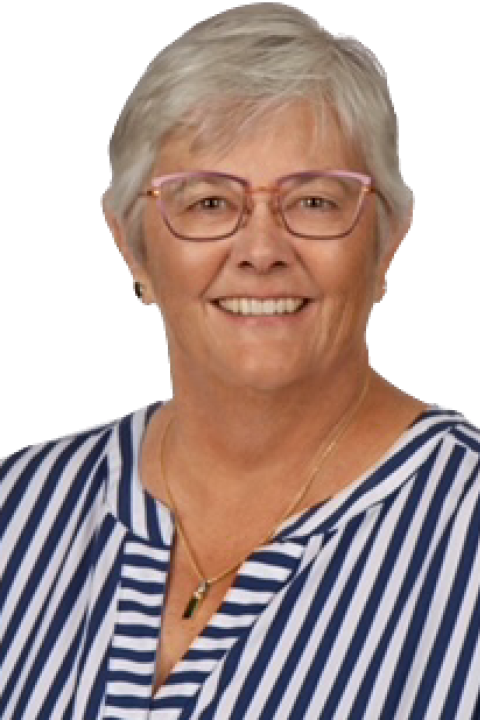 Christine Shea headshot