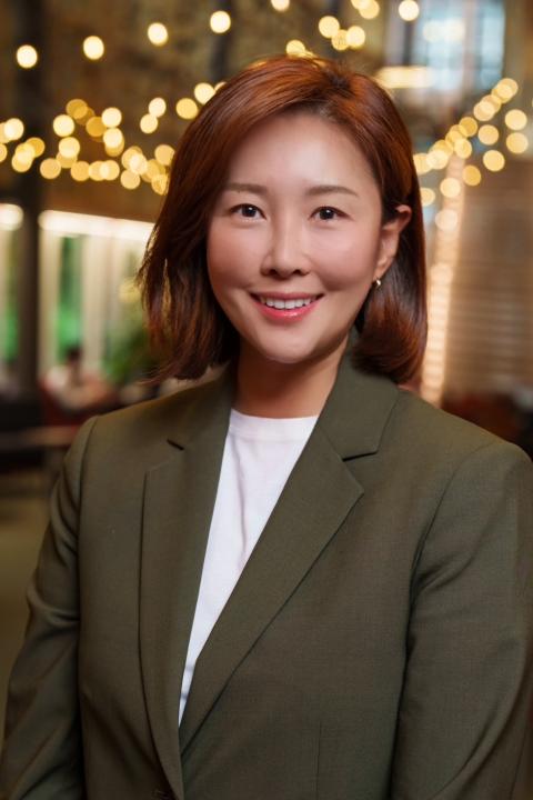 Hanna Lee headshot